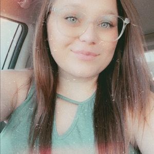 Meet your Posher, Jolene